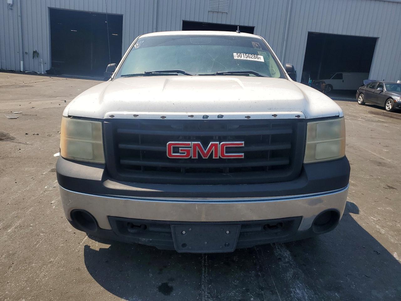 2008 GMC Sierra K1500 - Image 5