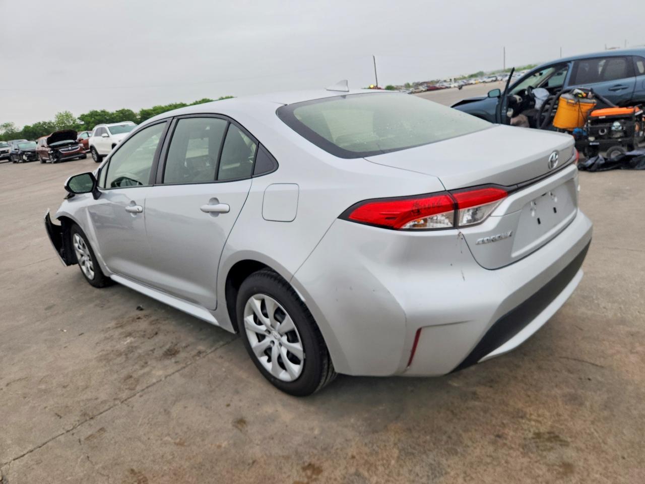2022 Toyota Corolla Le - Фото 2