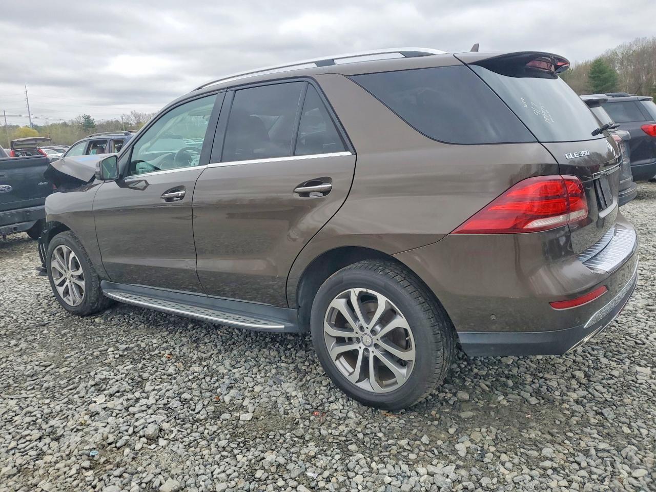 2017 Mercedes-Benz Gle 350 4Matic - Image 2