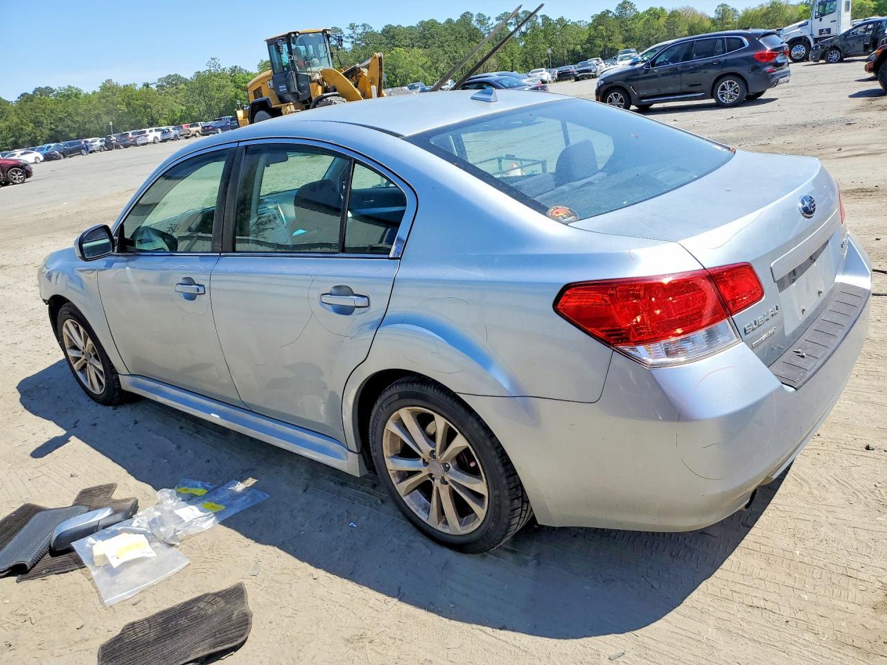 2014 Subaru Legacy 2.5I Premium - Image 2