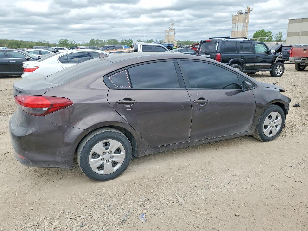 2018 Kia Forte Lx - Image 3