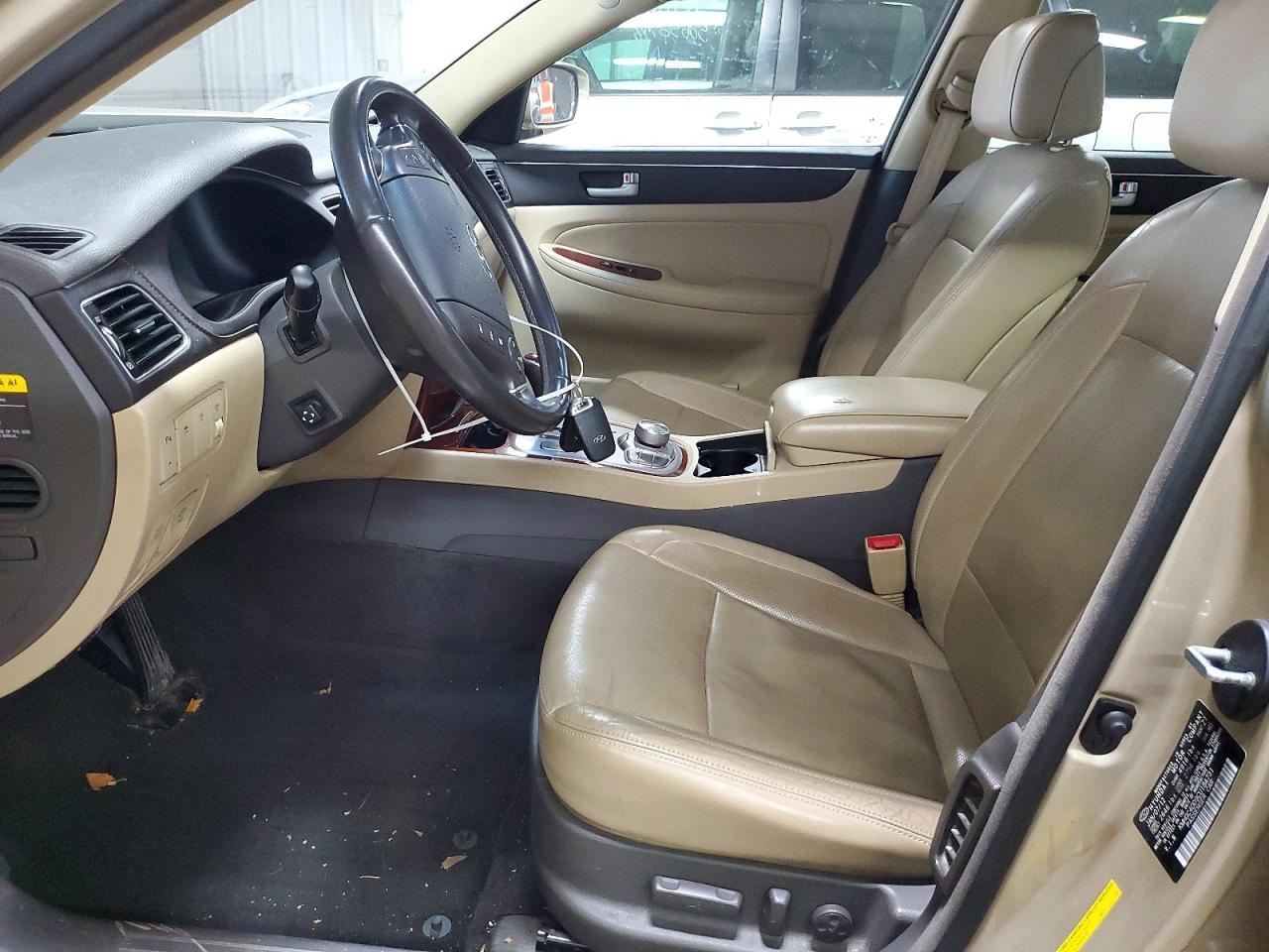 2012 Hyundai Genesis 3.8L - Image 7