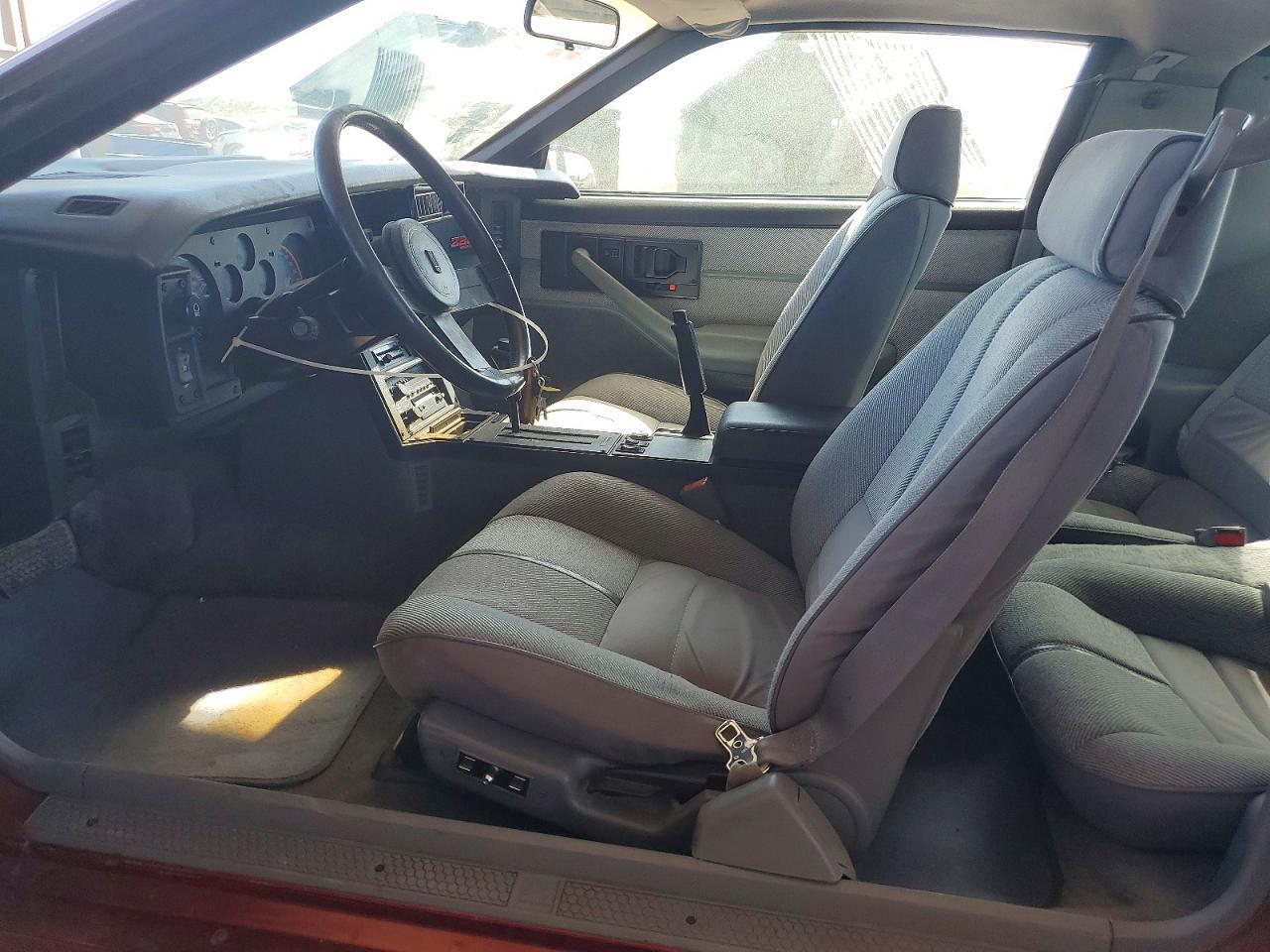1988 Chevrolet Camaro - Фото 7