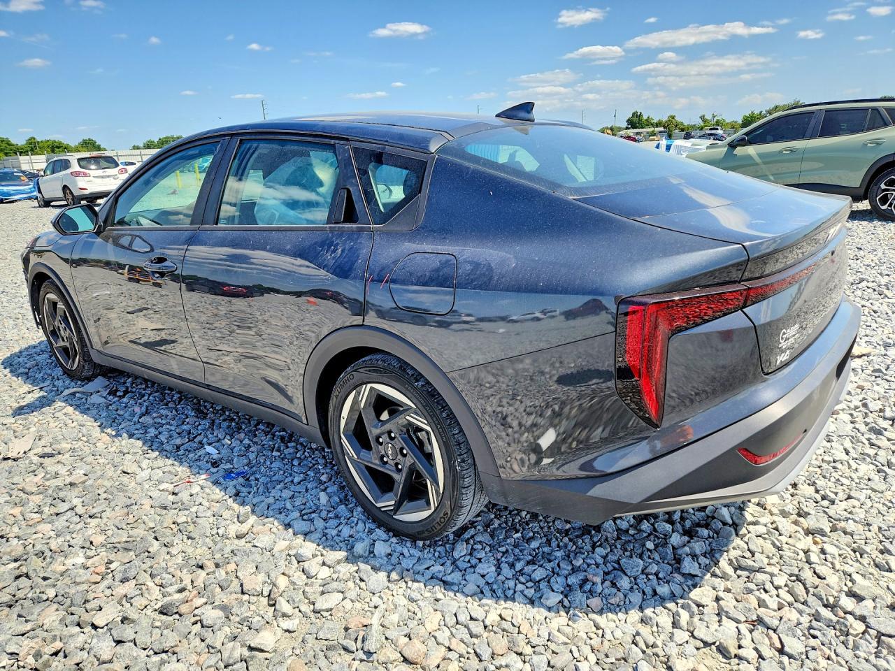 2025 Kia K4 Ex - Image 2