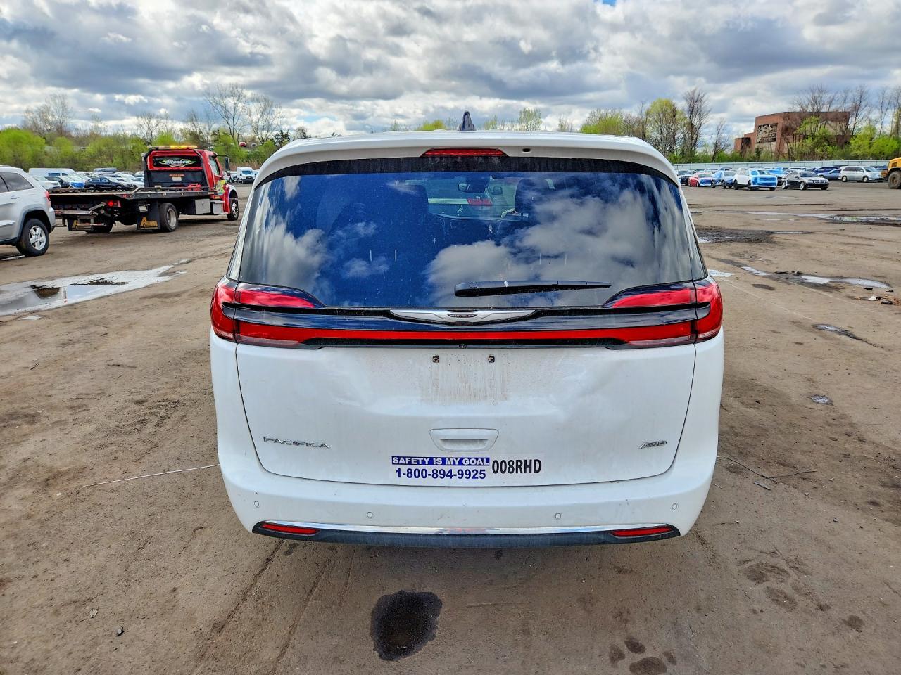 2025 Chrysler Pacifica Select - Image 6