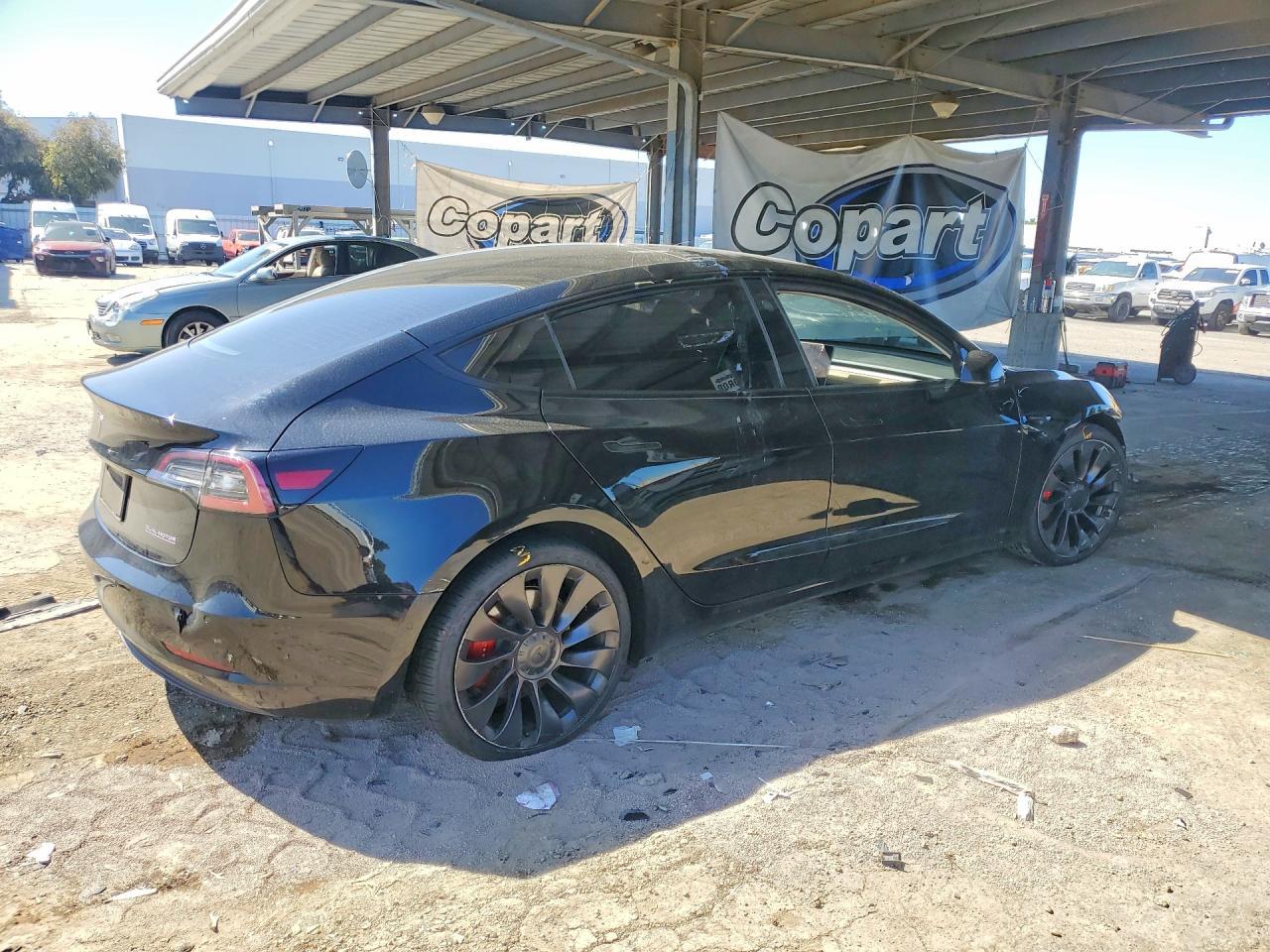 2022 Tesla Model 3 - Image 3