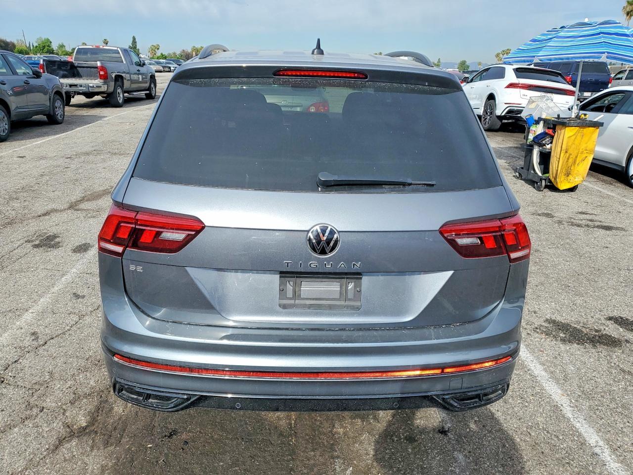 2022 Volkswagen Tiguan Se R-Line Black - Фото 6