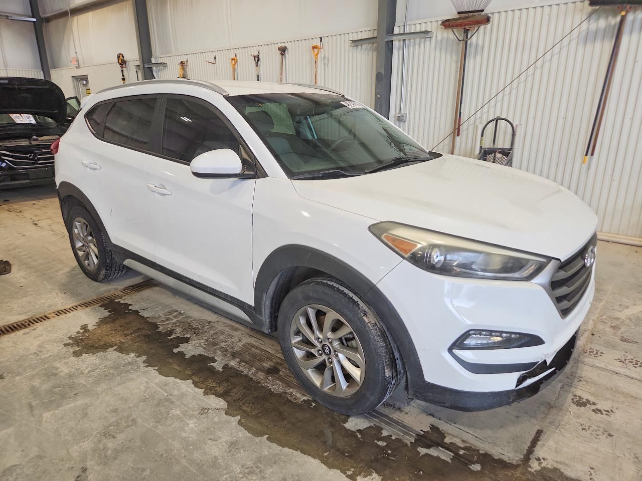 2017 Hyundai Tucson Se - Фото 4