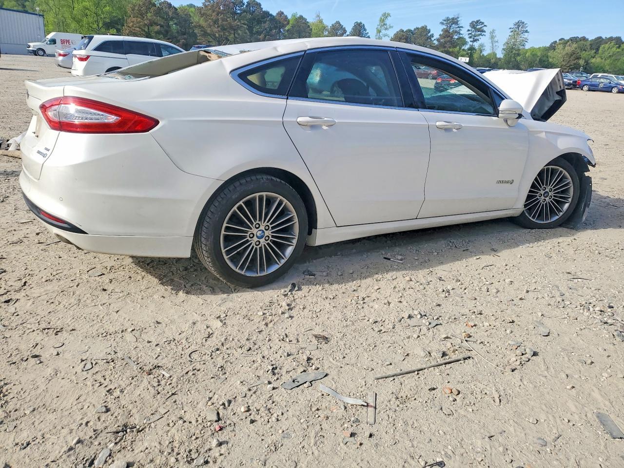 2013 Ford Fusion Se Hybrid - Image 3