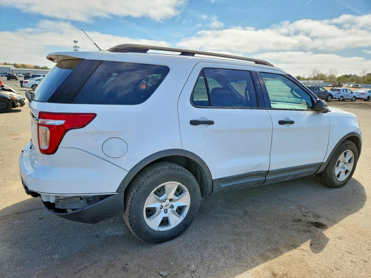 2013 Ford Explorer - Фото 3