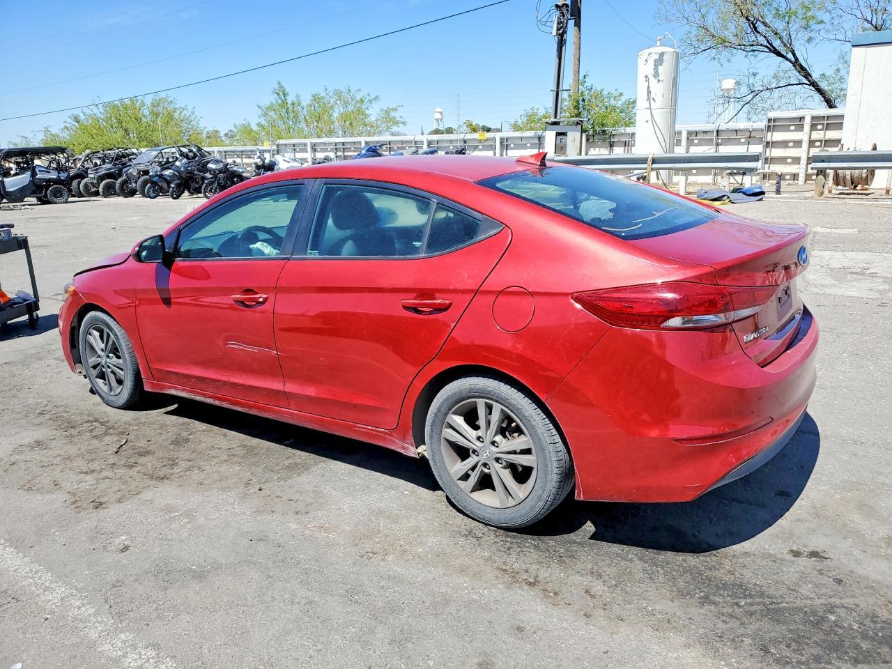 2018 Hyundai Elantra Sel - Фото 2