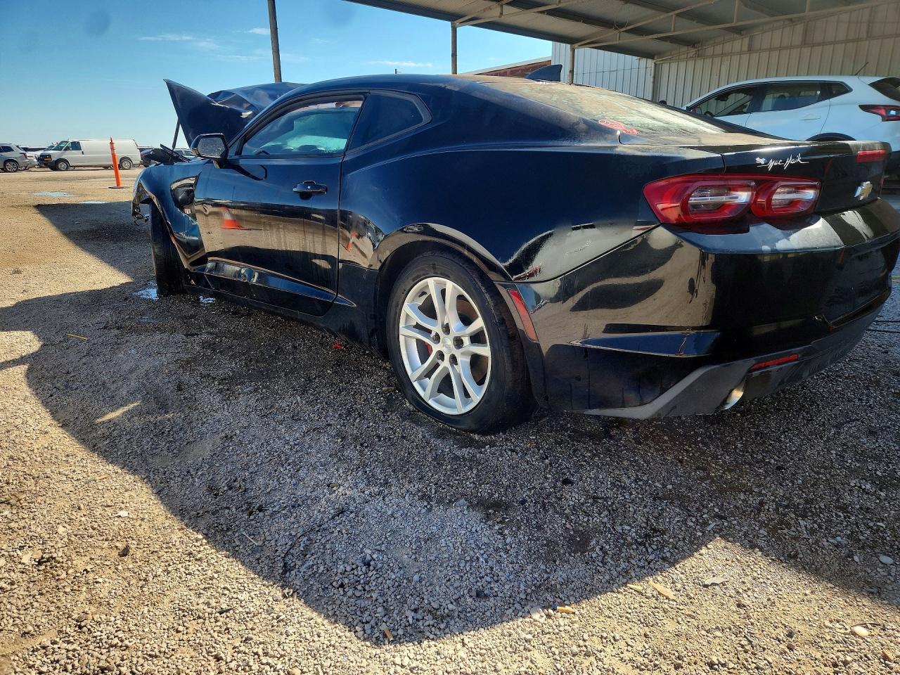 2020 Chevrolet Camaro Ls - Фото 2