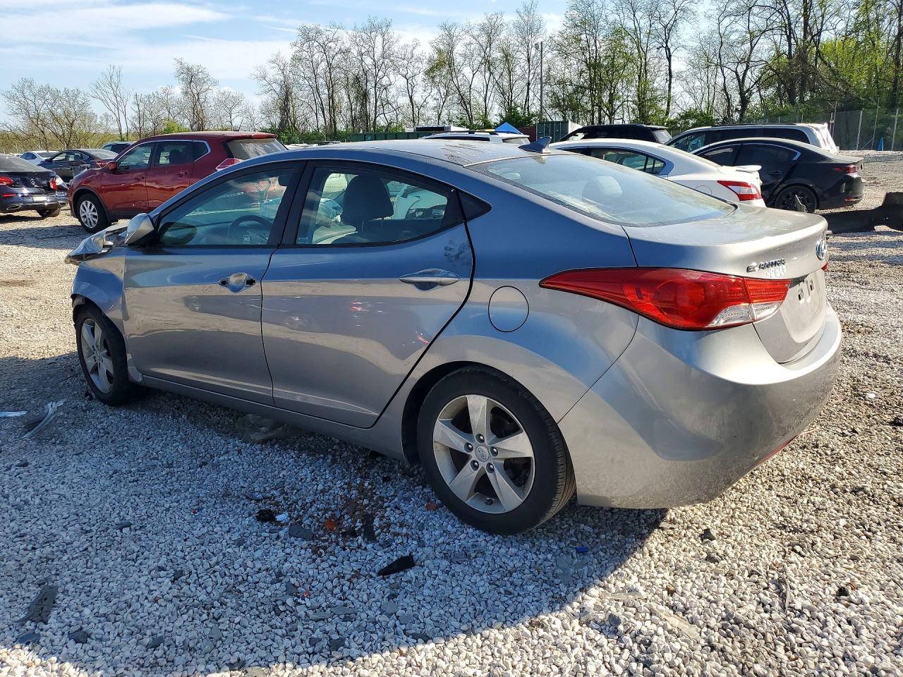 2013 Hyundai Elantra Gls - Фото 2