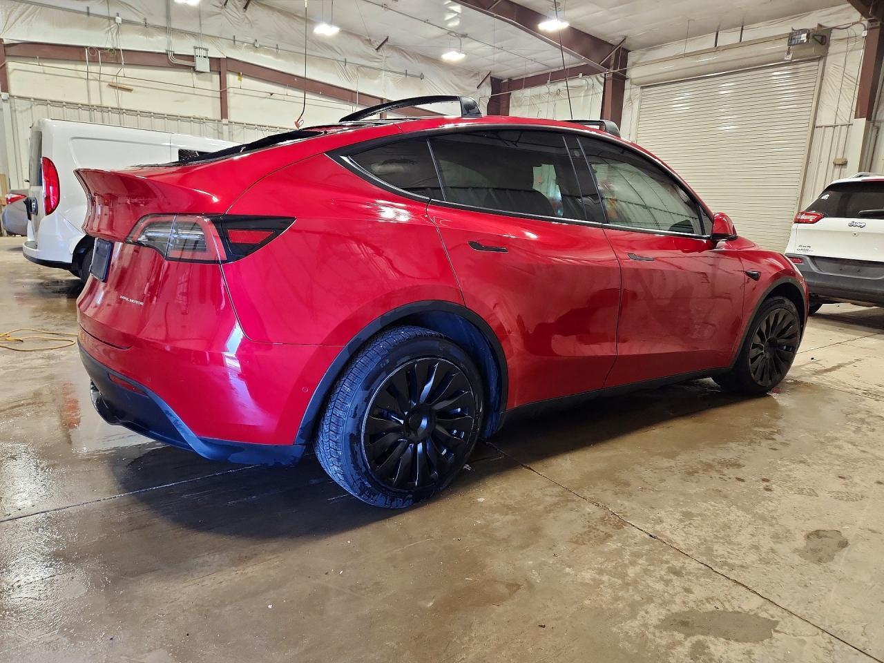 2021 Tesla Model Y - Фото 3
