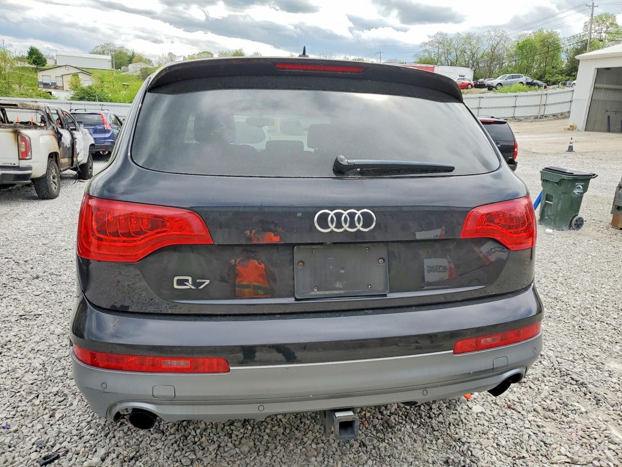 2012 Audi Q7 Premium Plus - Image 6