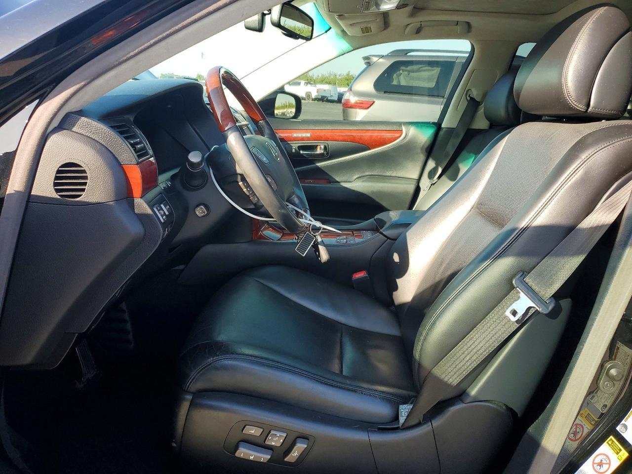 2010 Lexus Ls 460L - Image 7