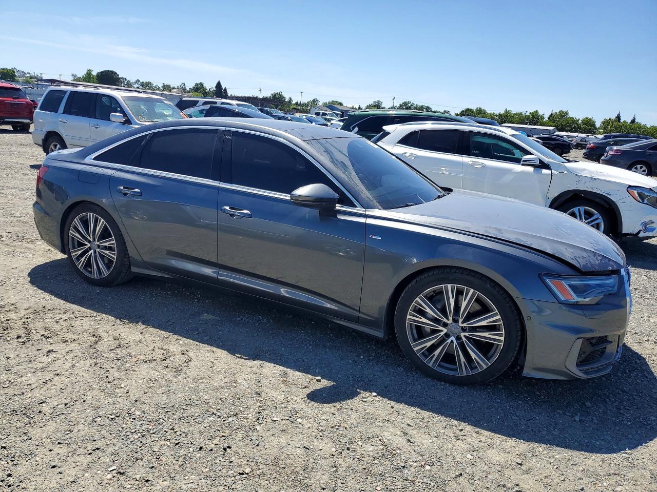 2019 Audi A6 Premium Plus - Image 4