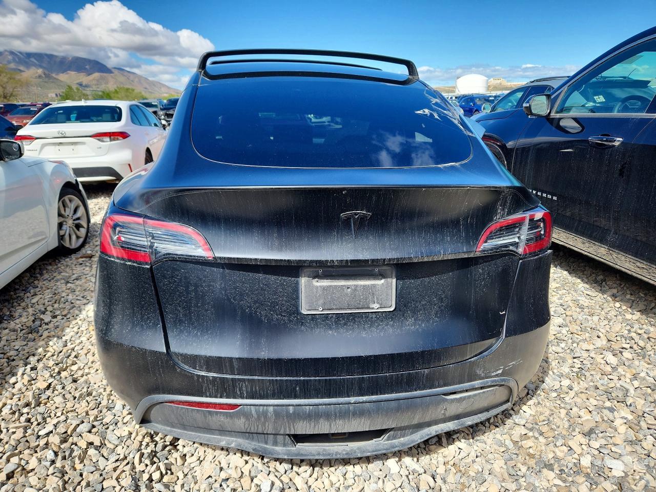 2023 Tesla Model Y - Фото 6