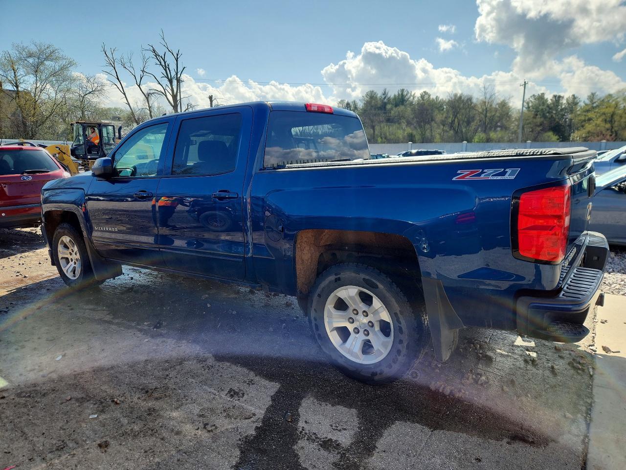 2017 Chevrolet Silverado K1500 Lt - Image 2