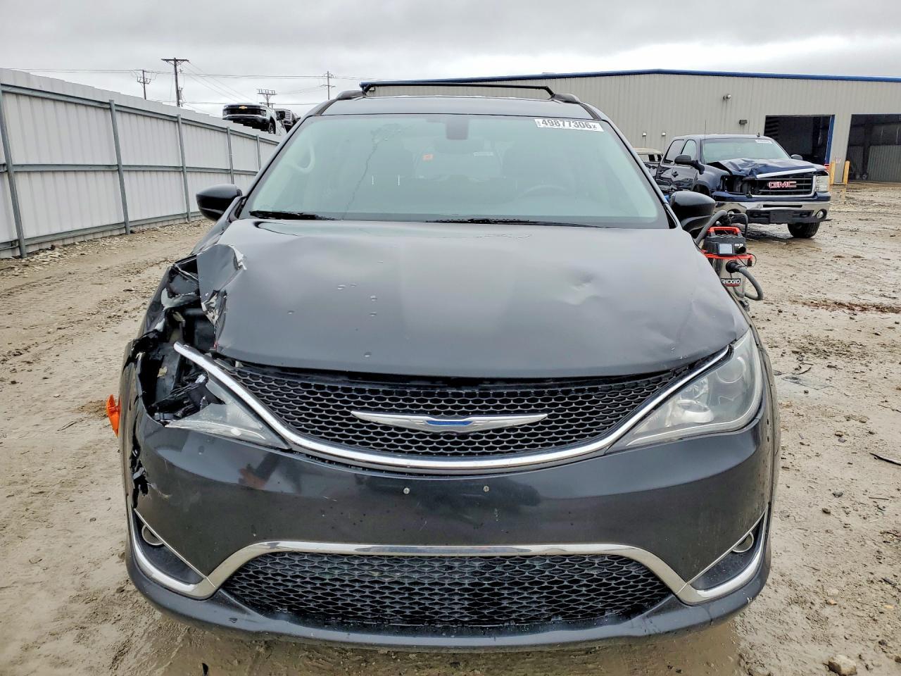 2017 Chrysler Pacifica - Фото 5