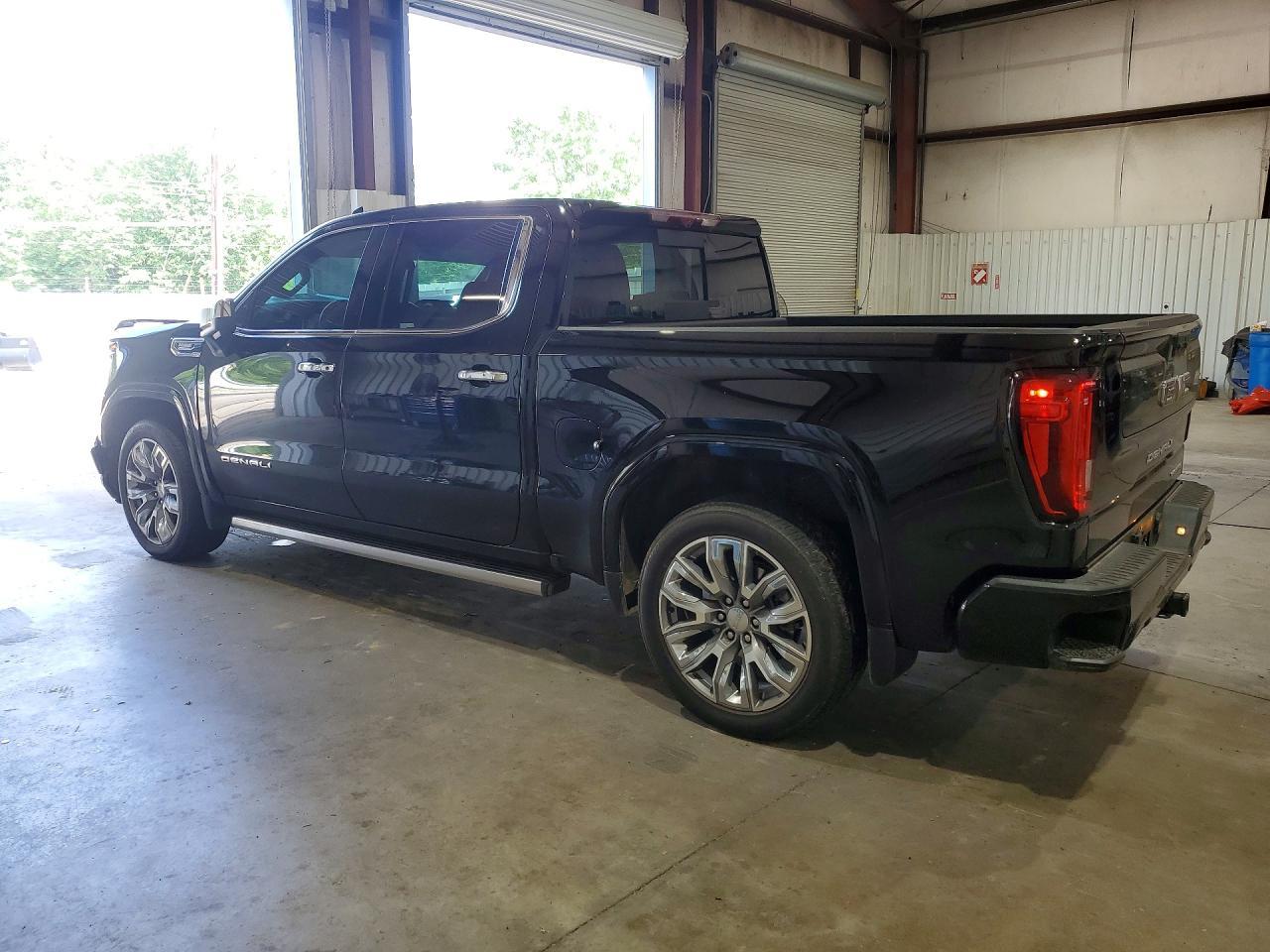 2025 GMC Sierra K1500 Denali - Image 2