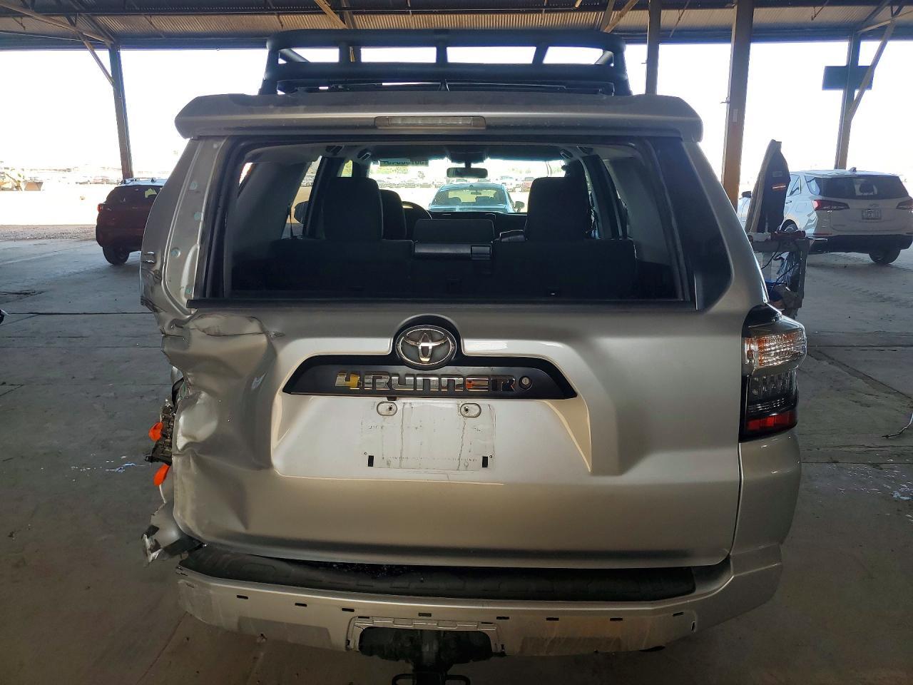 2015 Toyota 4Runner Trail - Image 6