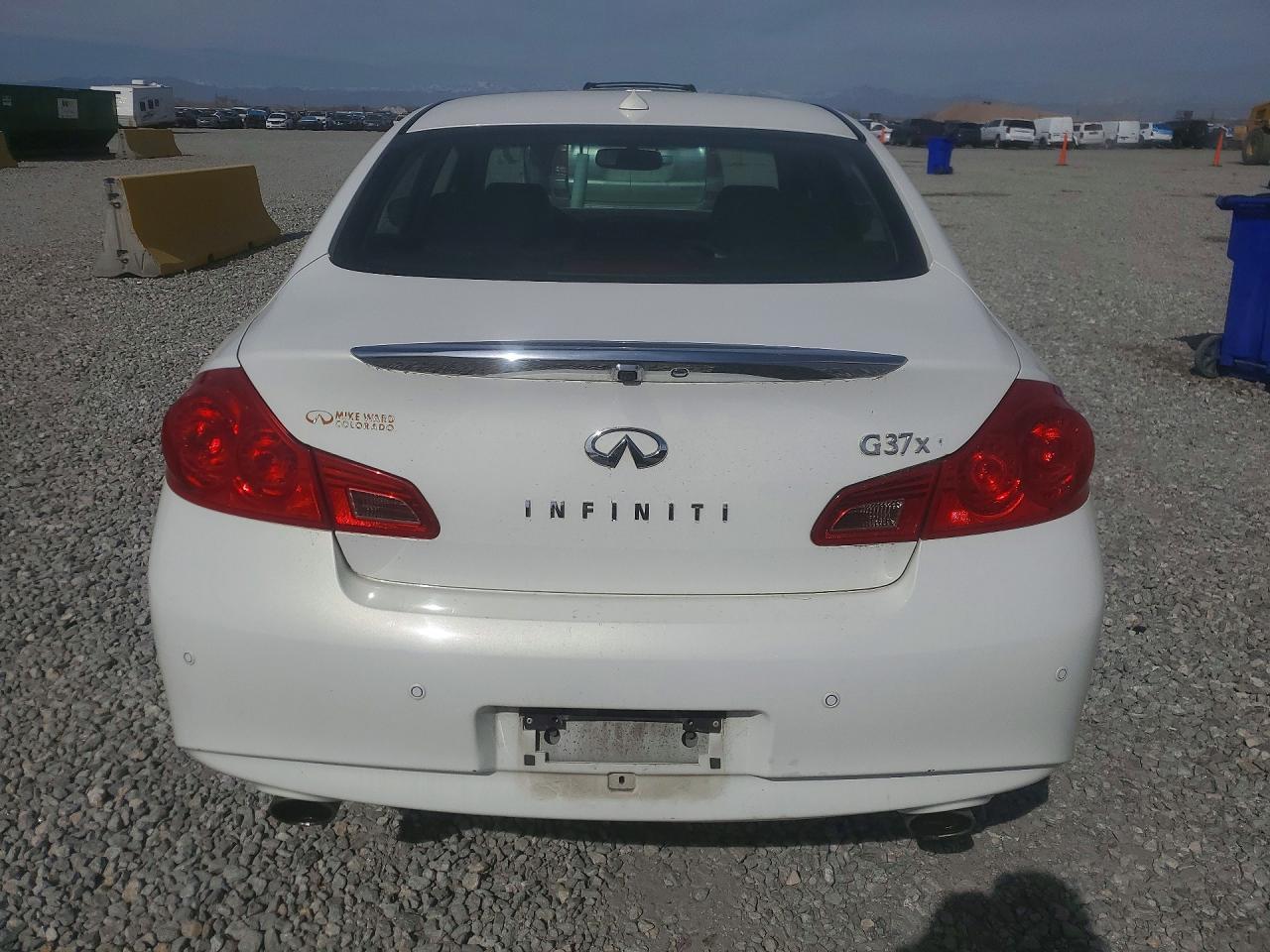 2013 Infiniti G37 - Фото 6