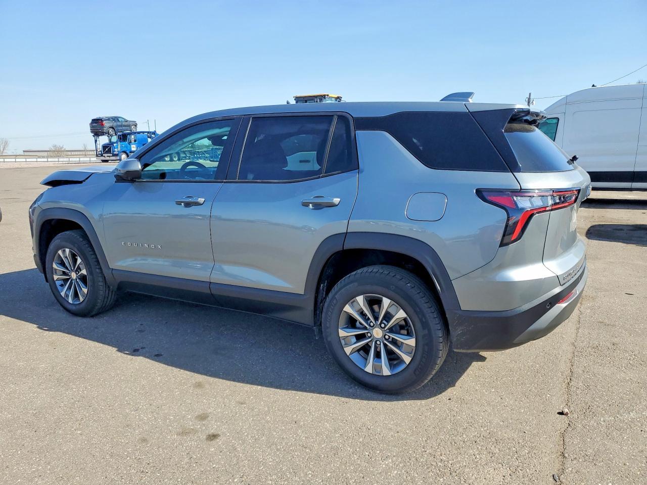 2026 Chevrolet Equinox Lt - Фото 2