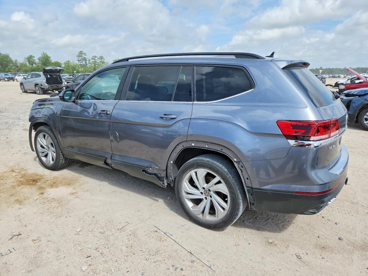 2023 Volkswagen Atlas Se - Фото 2