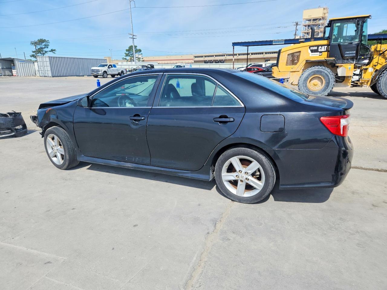 2012 Toyota Camry Se - Image 2