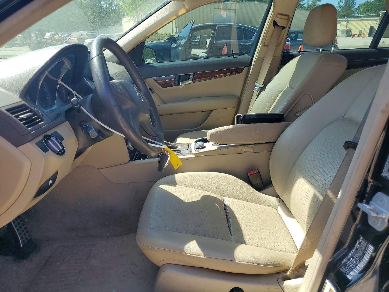 2010 Mercedes-Benz C 300 - Image 7