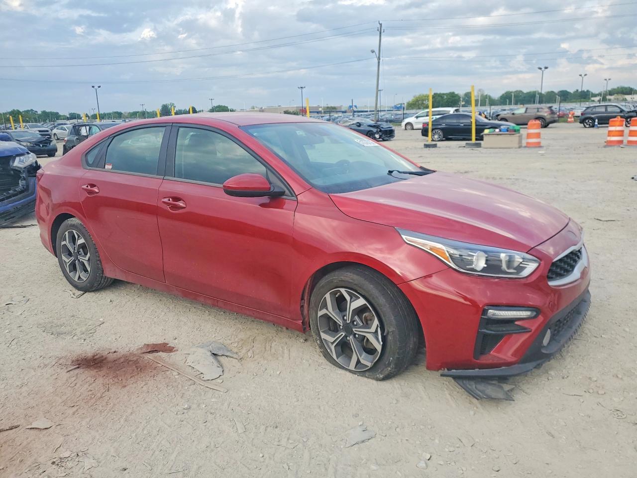 2019 Kia Forte Lxs - Фото 4