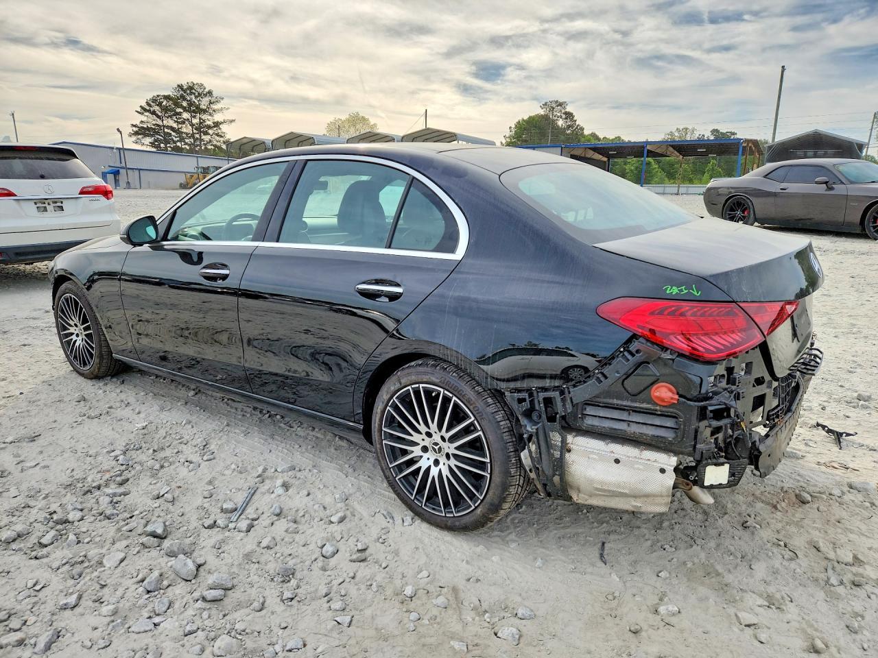 2025 Mercedes-Benz C 300 - Фото 2