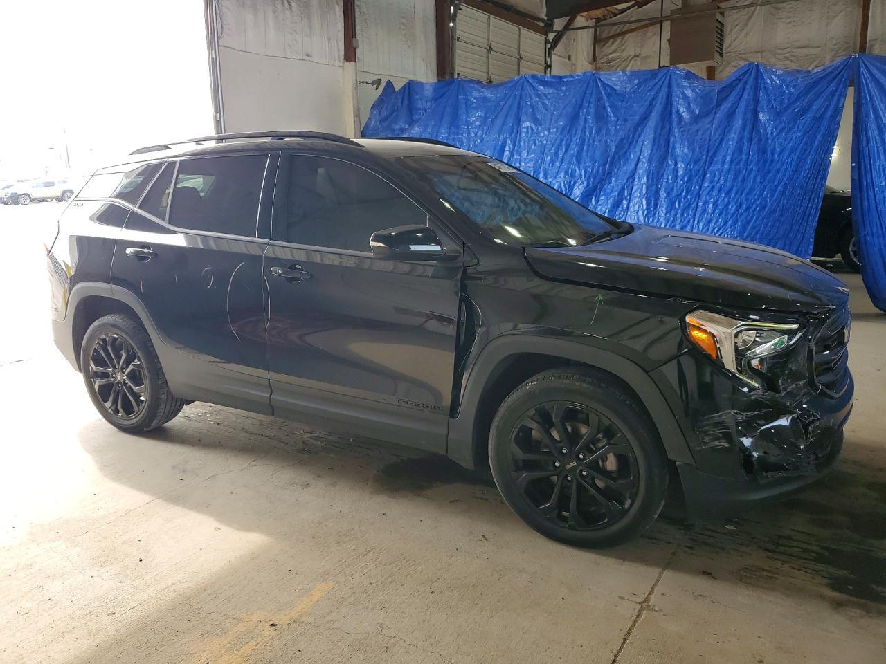 2021 GMC Terrain Sle - Image 4