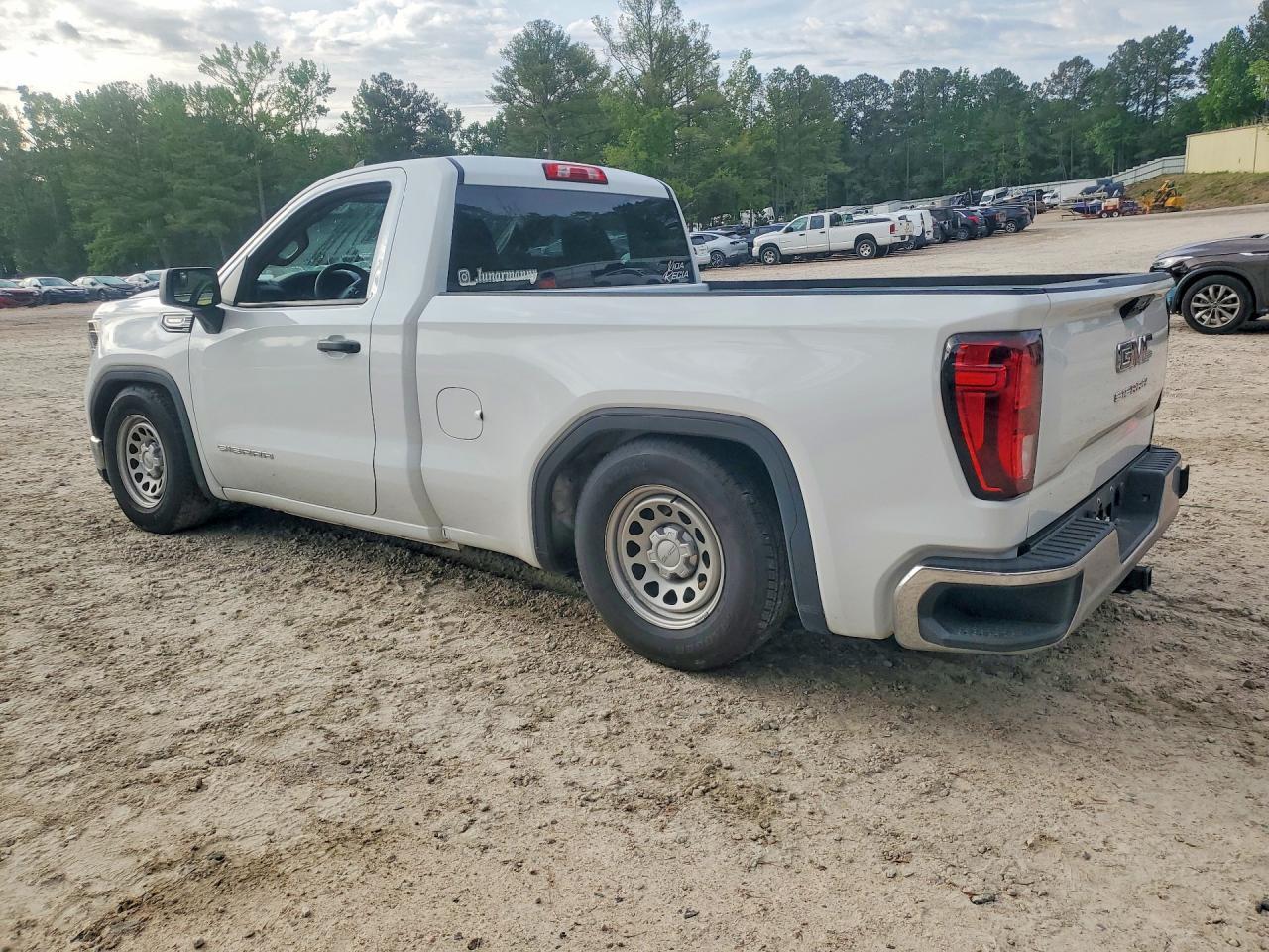 2025 GMC Sierra C1500 - Image 2