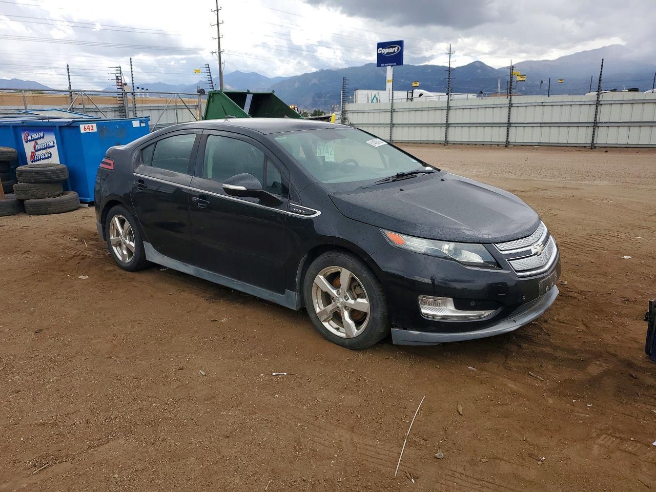2012 Chevrolet Volt - Image 4