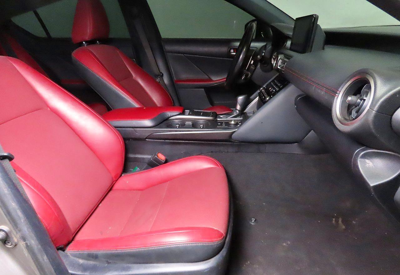 2021 Lexus Is 300 Base - Фото 5