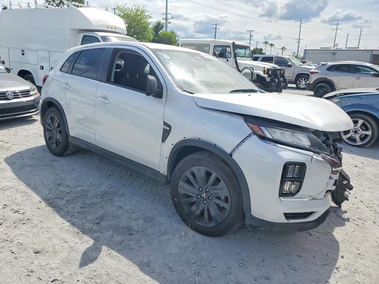 2025 Mitsubishi Outlander Sport S - Image 4