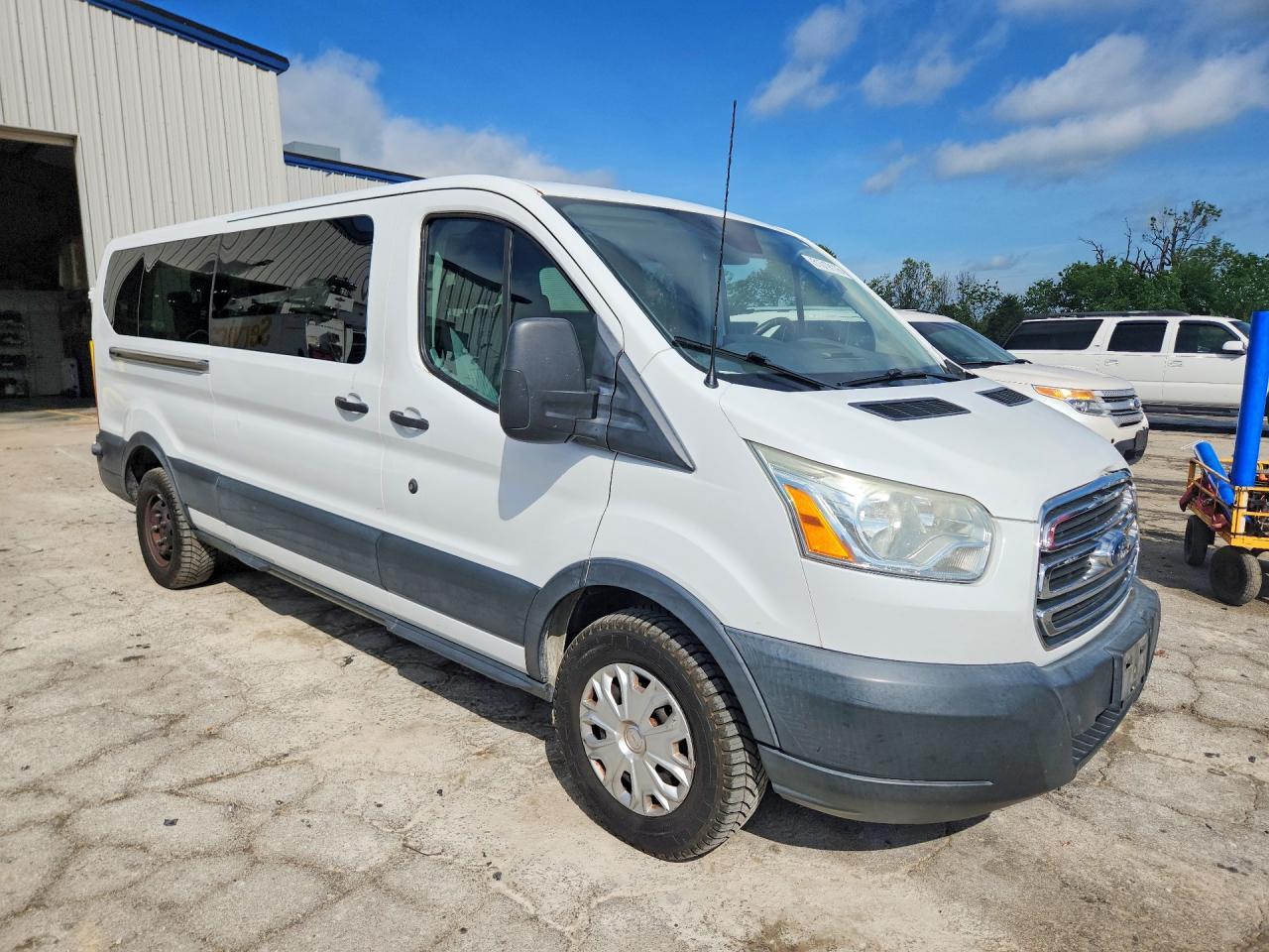 2015 Ford Transit T-350 - Фото 4