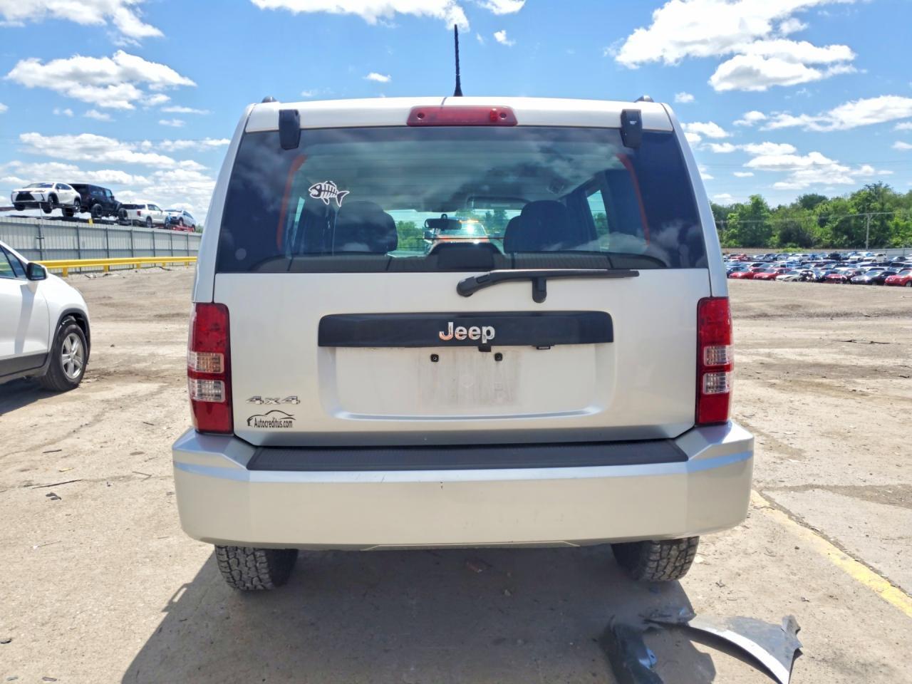 2012 Jeep Liberty Sport - Фото 6
