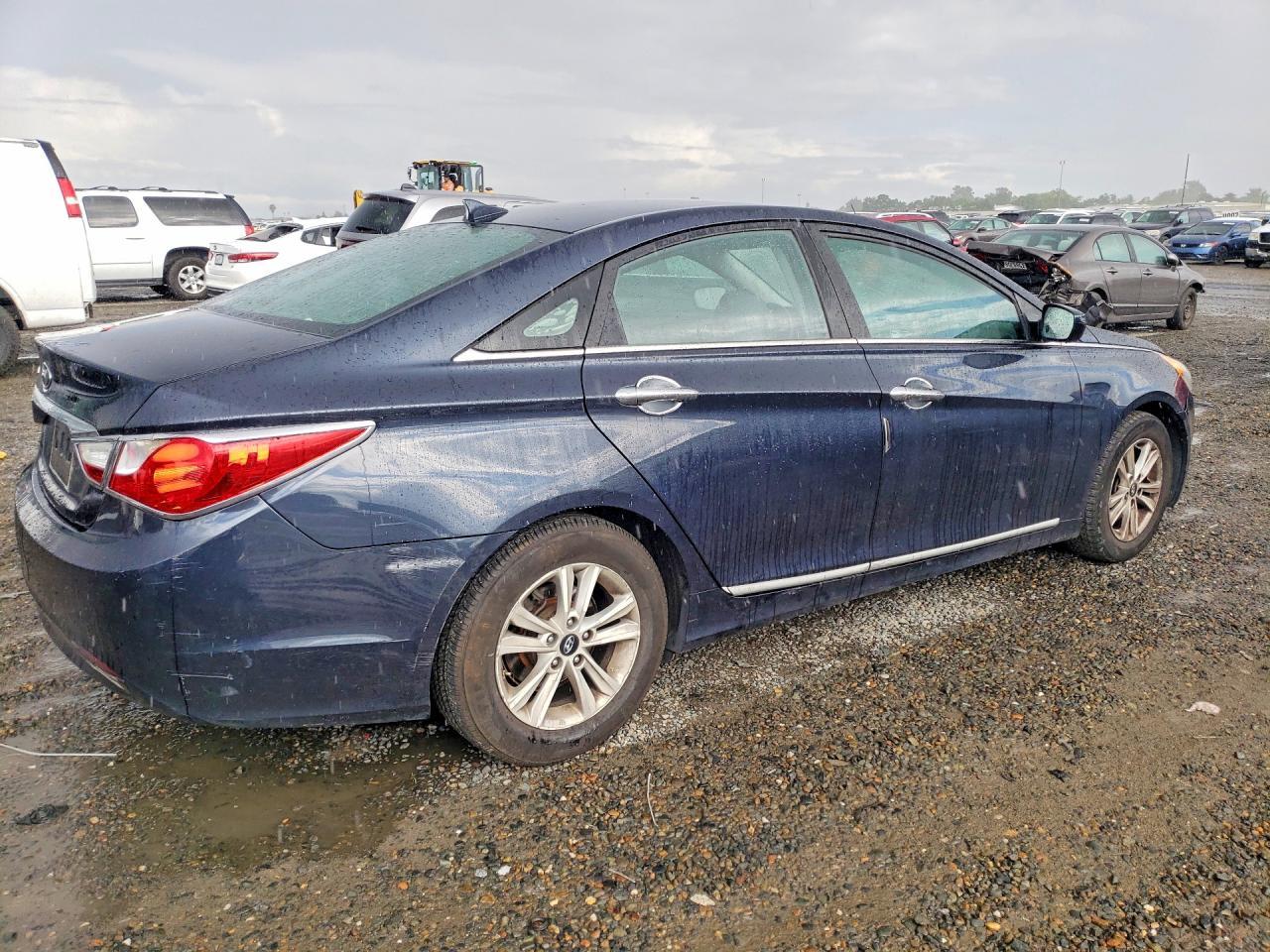 2013 Hyundai Sonata Gls - Фото 3