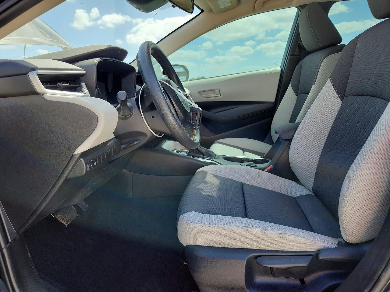 2026 Toyota Corolla Le - Фото 7
