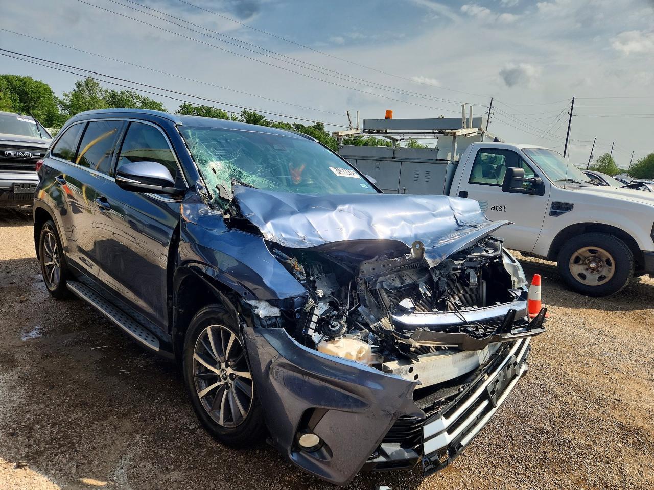 2019 Toyota Highlander Xle - Фото 4