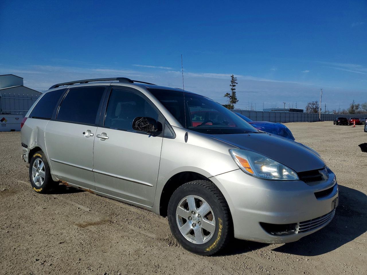 2005 Toyota Sienna Le - Фото 4