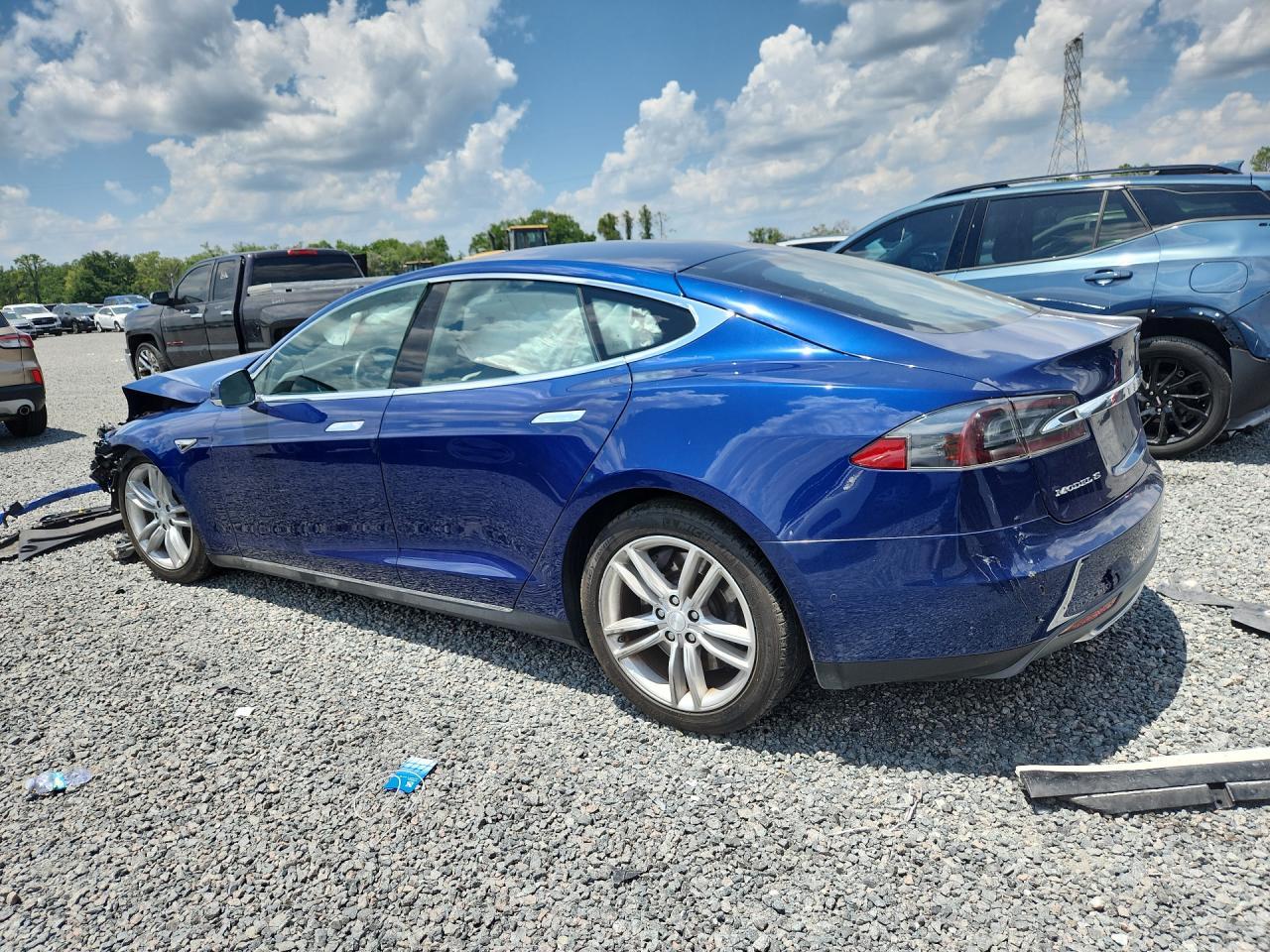 2016 Tesla Model S - Фото 2