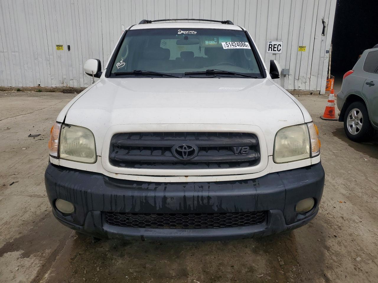 2003 Toyota Sequoia Sr5 - Image 5