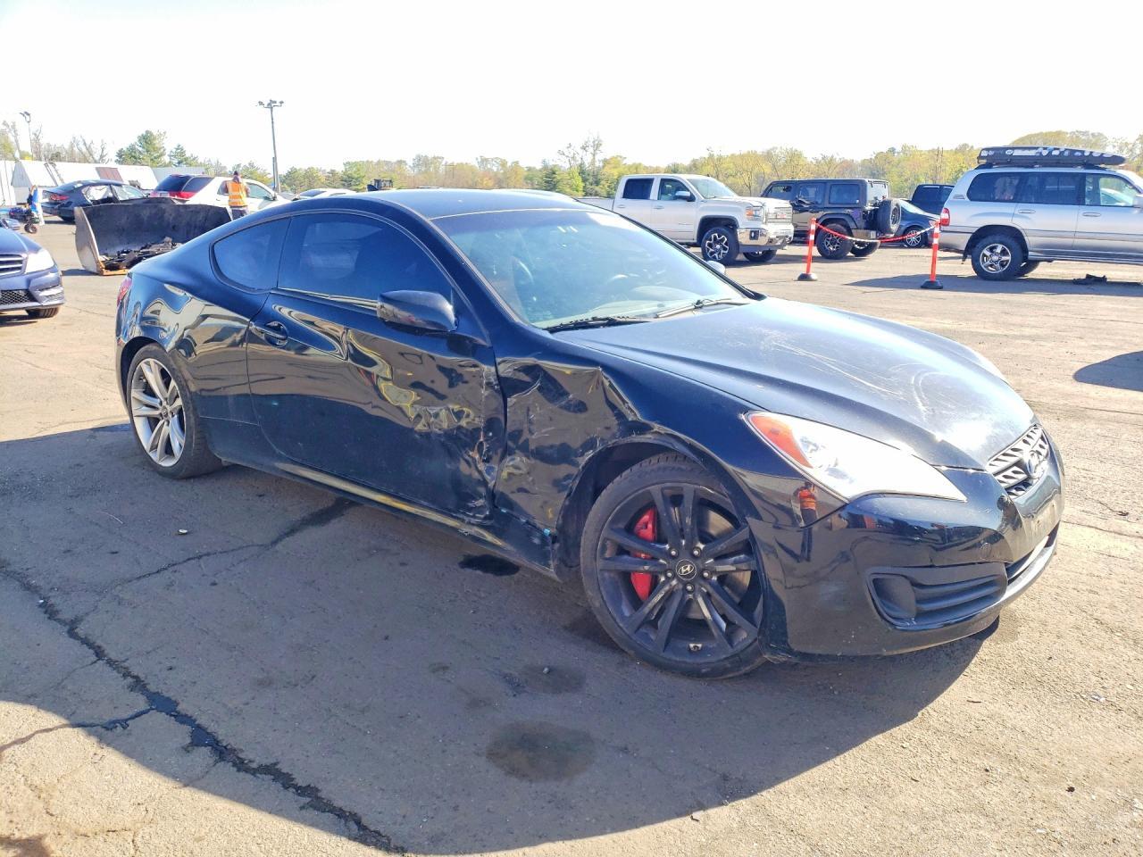 2011 Hyundai Genesis Coupe 2.0T - Фото 4