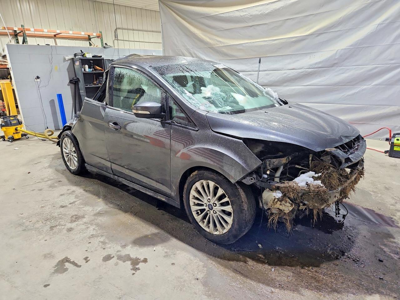 2017 Ford C-Max Se - Фото 4
