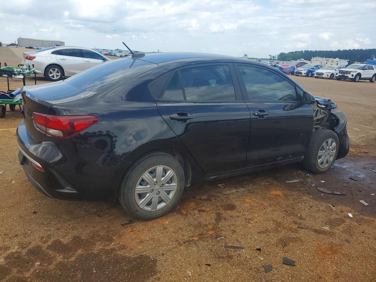 2023 Kia Rio Lx - Фото 3