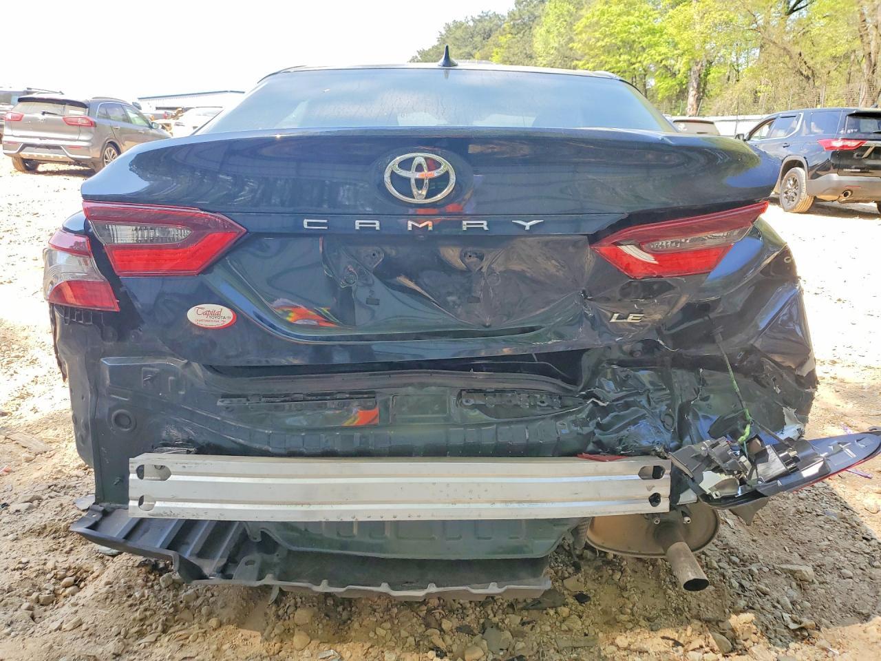 2021 Toyota Camry Le - Image 6